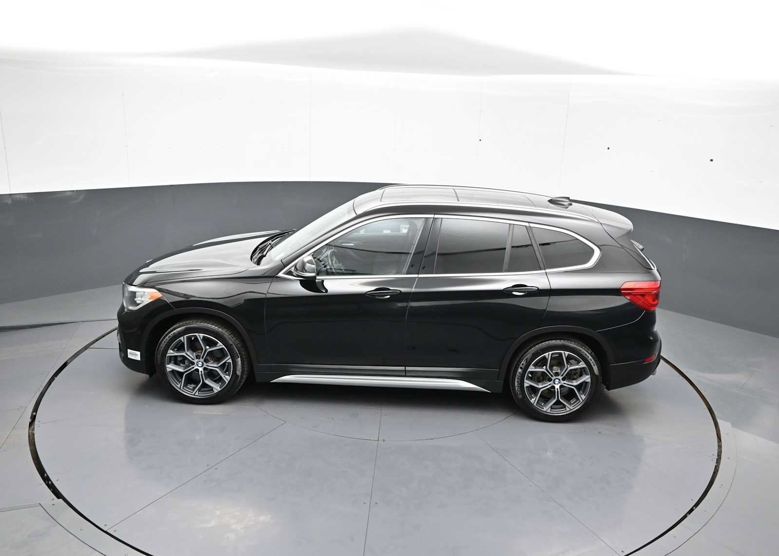 Used 2022 BMW X1 xDrive28i w/ Convenience Package AWD/4WD image 43