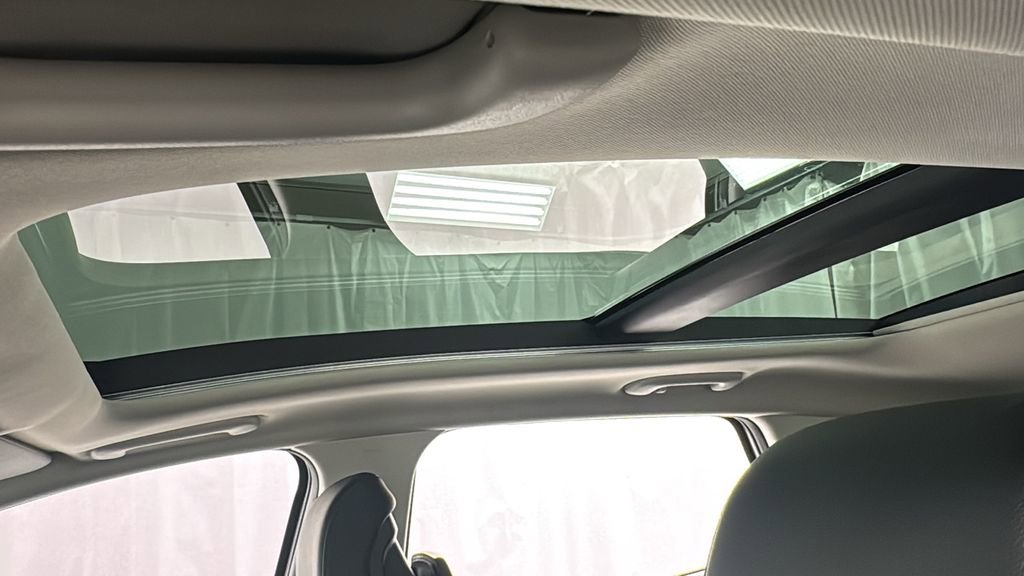 New 2026 Kia Sportage EX image 36