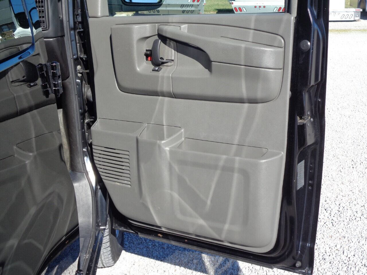 Used 2013 Chevrolet Express 1500 LT w/ LT Preferred Equipment Group image 35