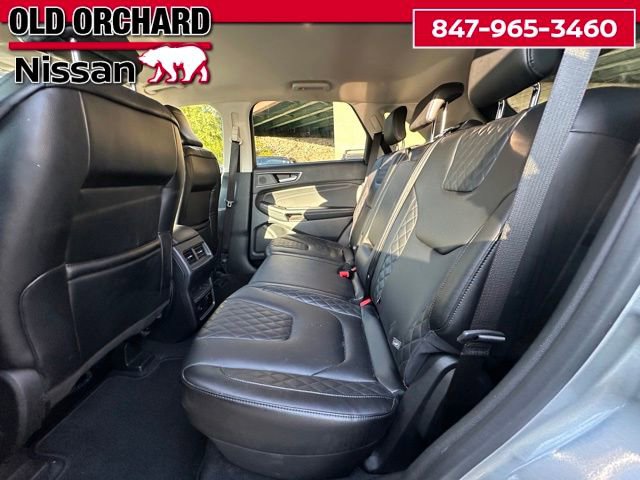 Used 2024 Ford Edge Titanium image 12