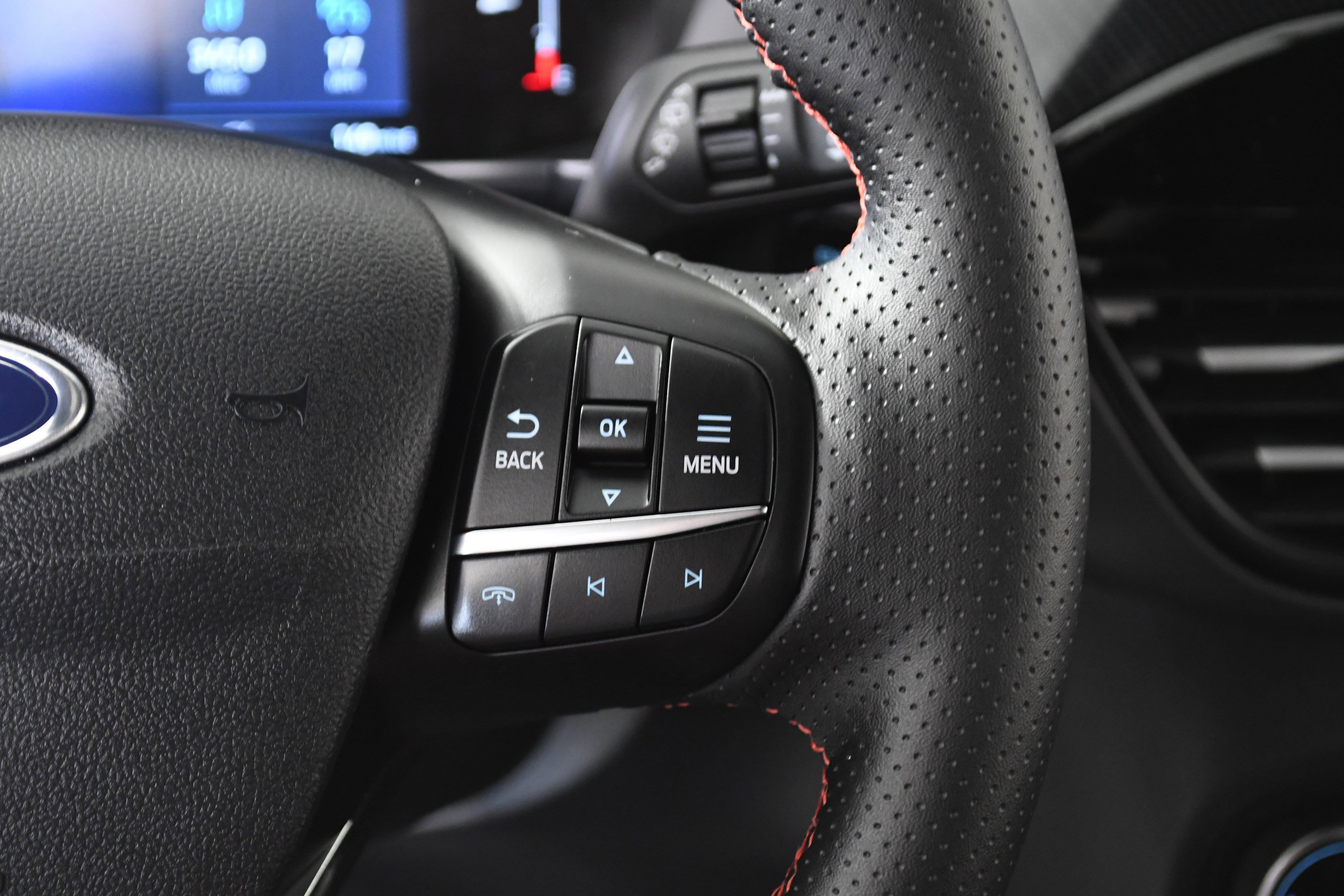 Used 2025 Ford Escape ST-Line Select image 13