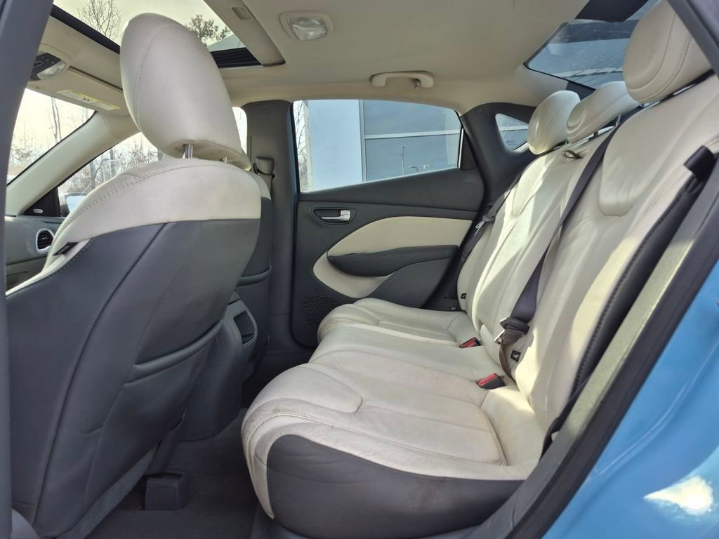 Used 2013 Dodge Dart Limited w/ Technology Group image 15