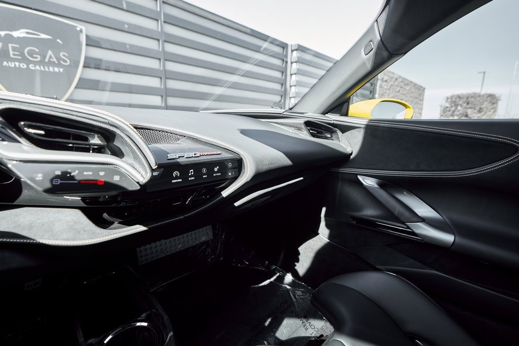 Used 2022 Ferrari SF90 Stradale image 72