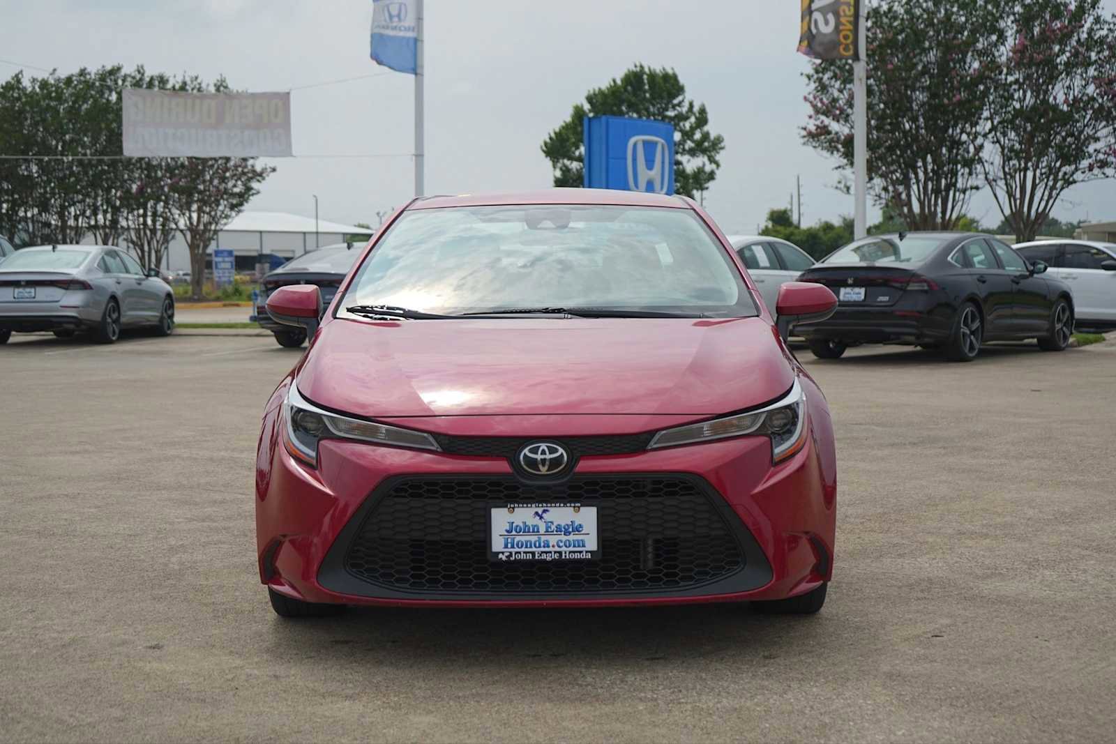 Used 2021 Toyota Corolla LE FWD image 8