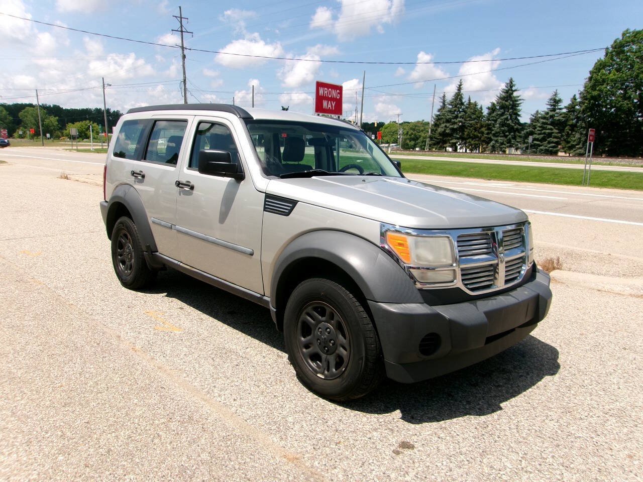 Used 2008 Dodge Nitro SXT AWD/4WD image 3