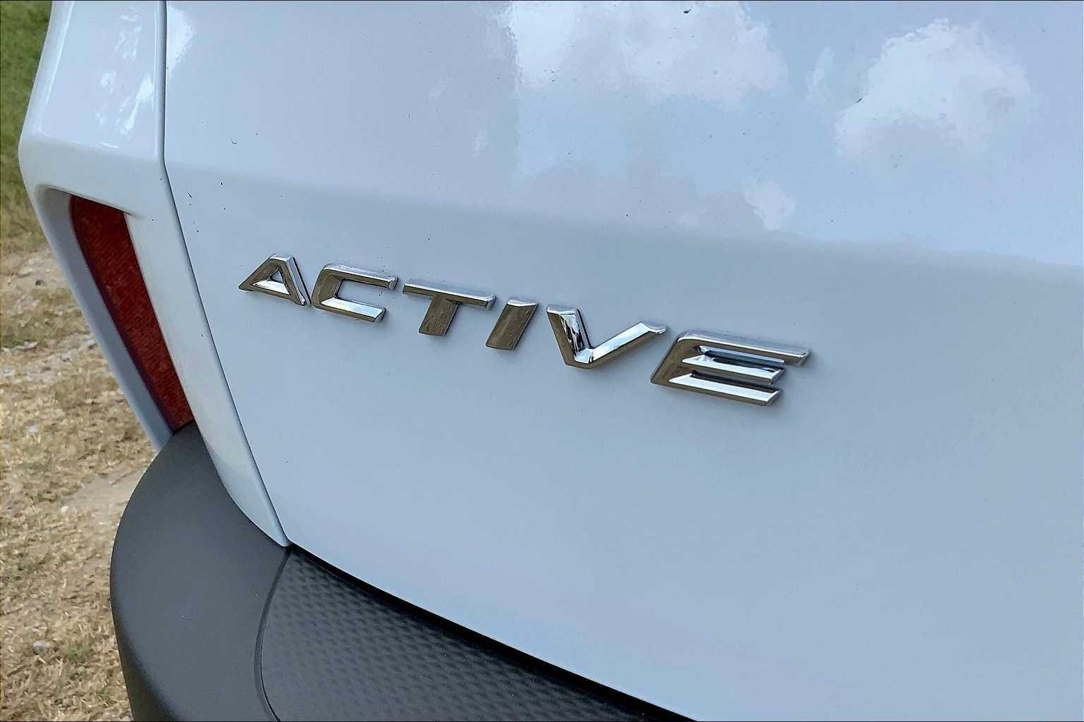 New 2026 Ford Escape Active w/ Active Premium Tech Pack FWD image 15