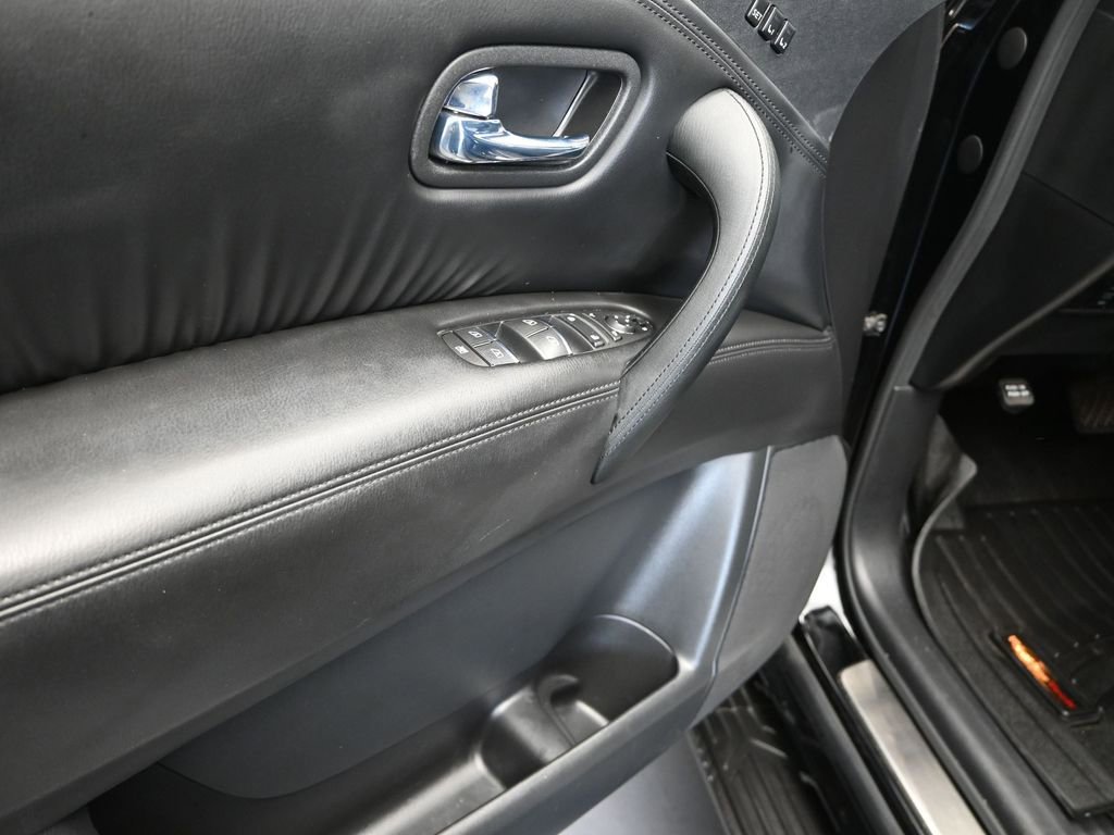 Used 2023 Nissan Armada SL w/ Midnight Edition Package image 11