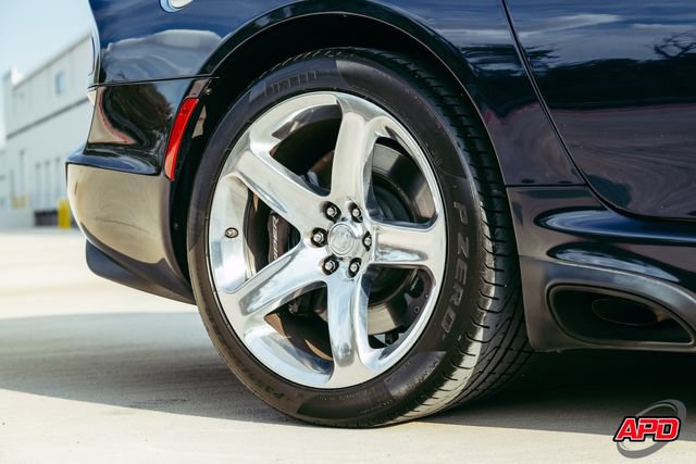 Used 2014 SRT Viper SRT-10 w/ Exterior Carbon Fiber Package RWD image 69