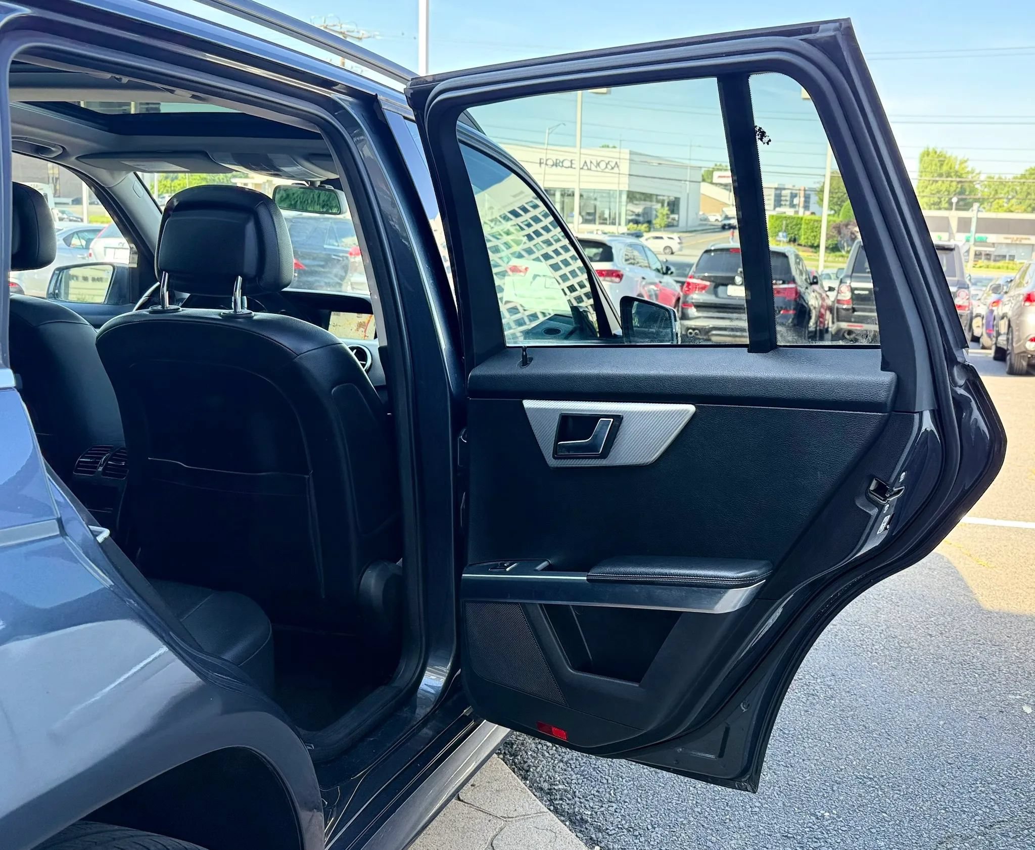 Used 2014 Mercedes-Benz GLK 350 4MATIC image 31