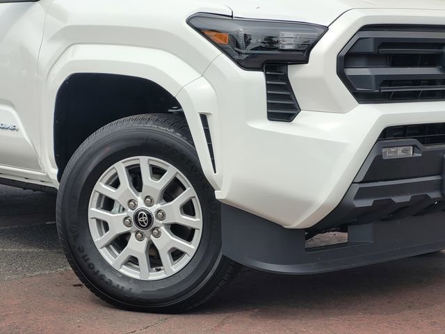 New 2026 Toyota Tacoma SR5 AWD/4WD image 3