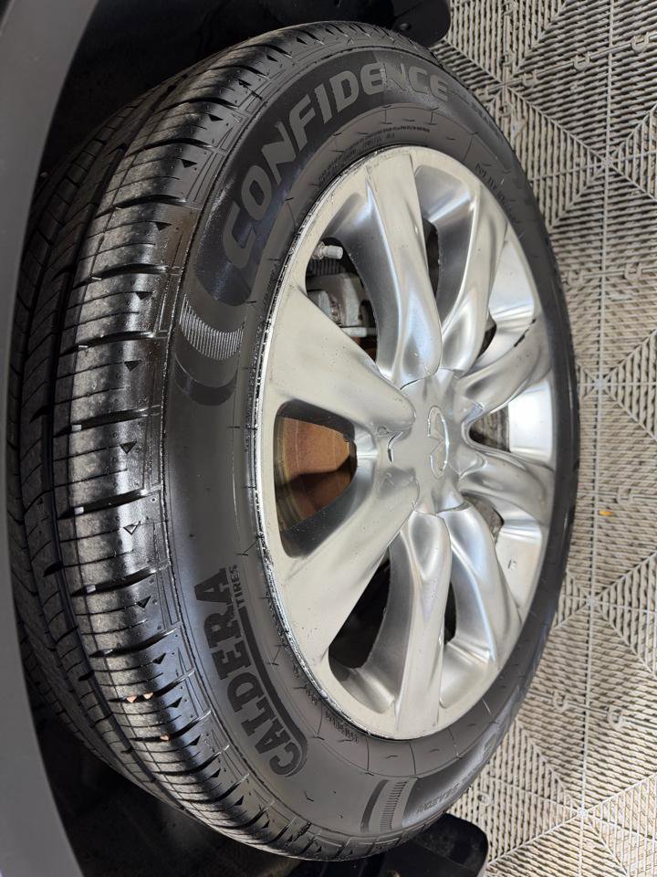 Used 2008 INFINITI FX45 AWD w/ Technology Pkg image 17