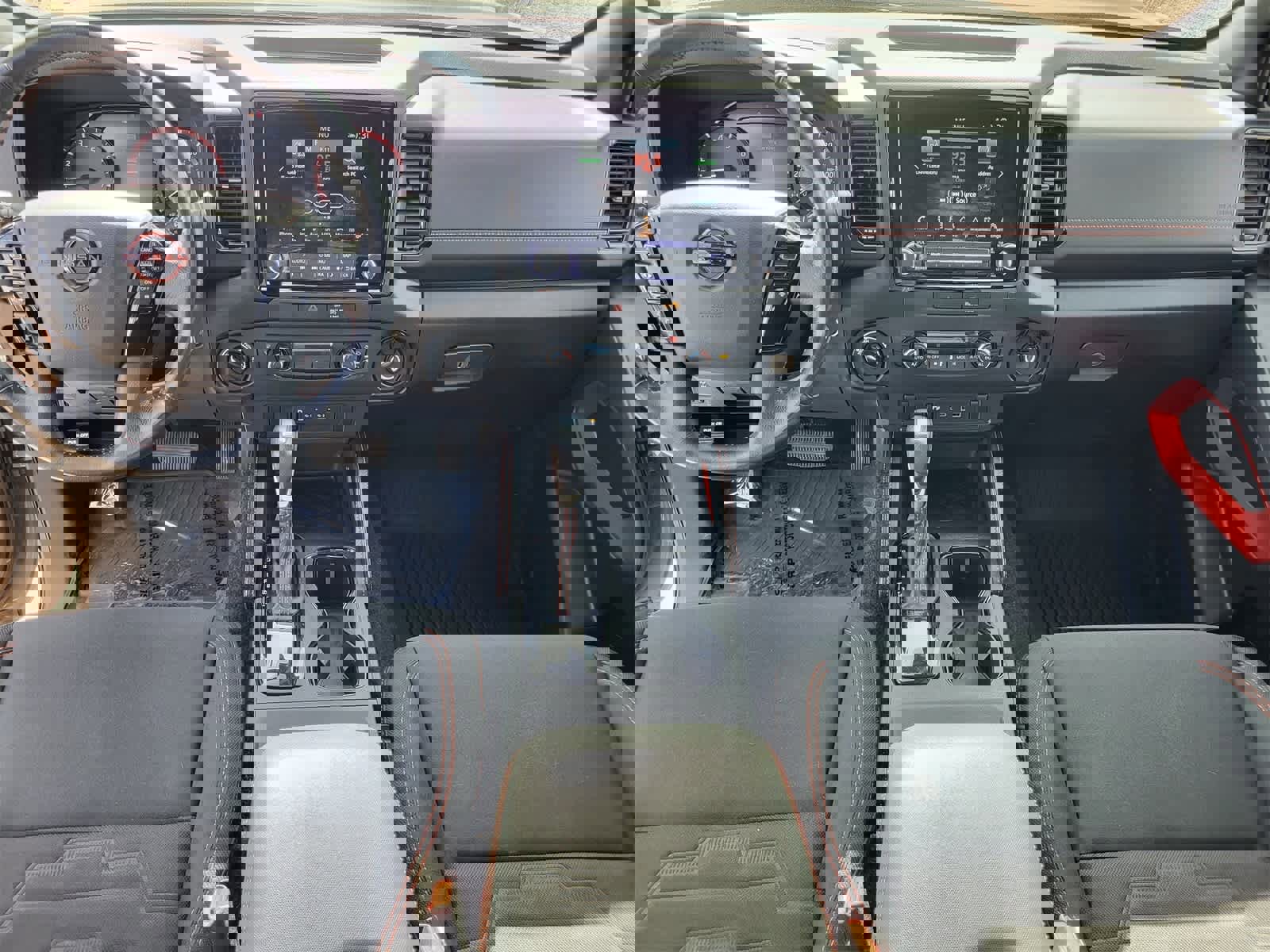 Used 2023 Nissan Frontier PRO-4X w/ Technology Package image 24