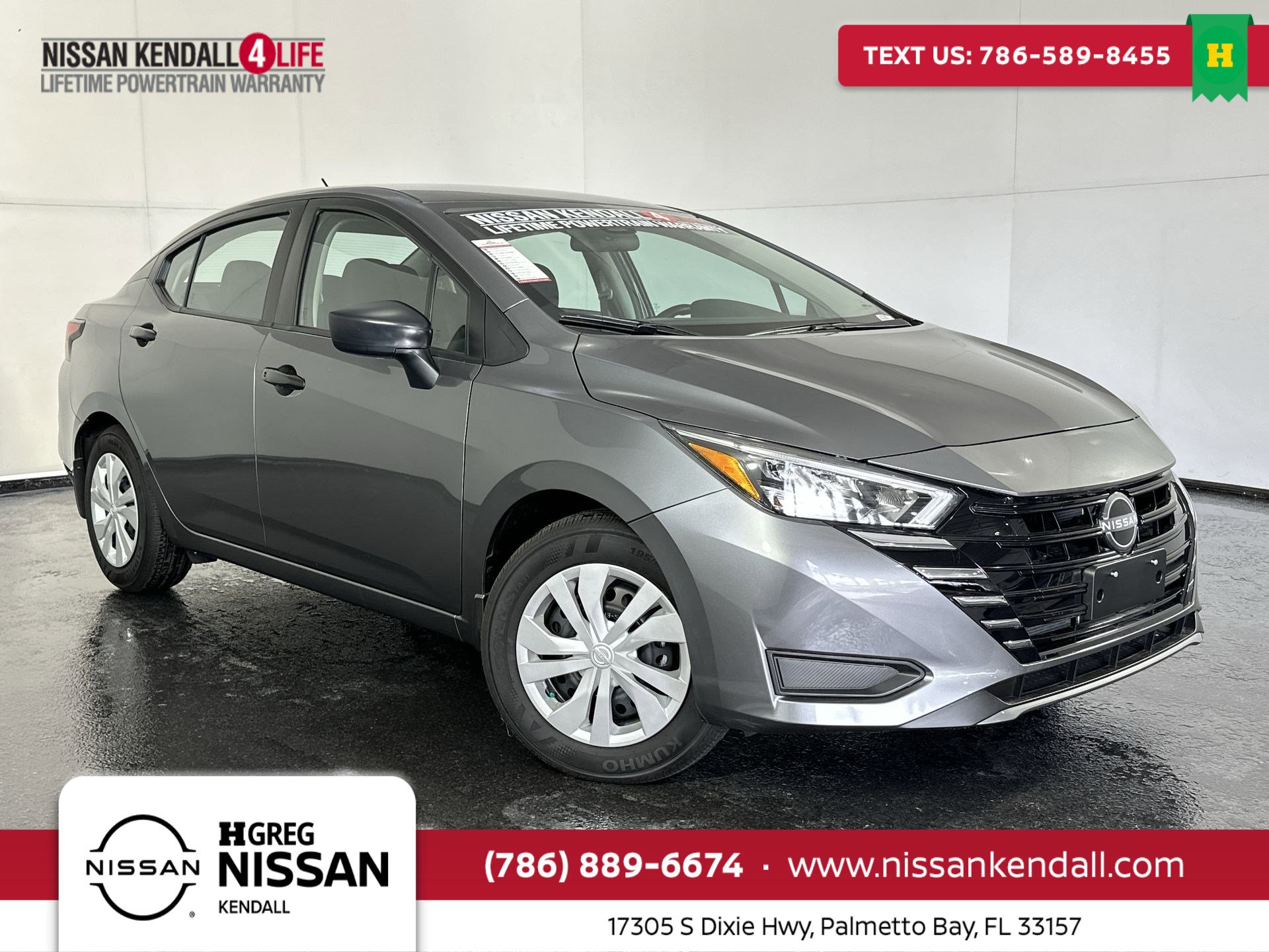 Used 2025 Nissan Versa S w/ Trunk Package