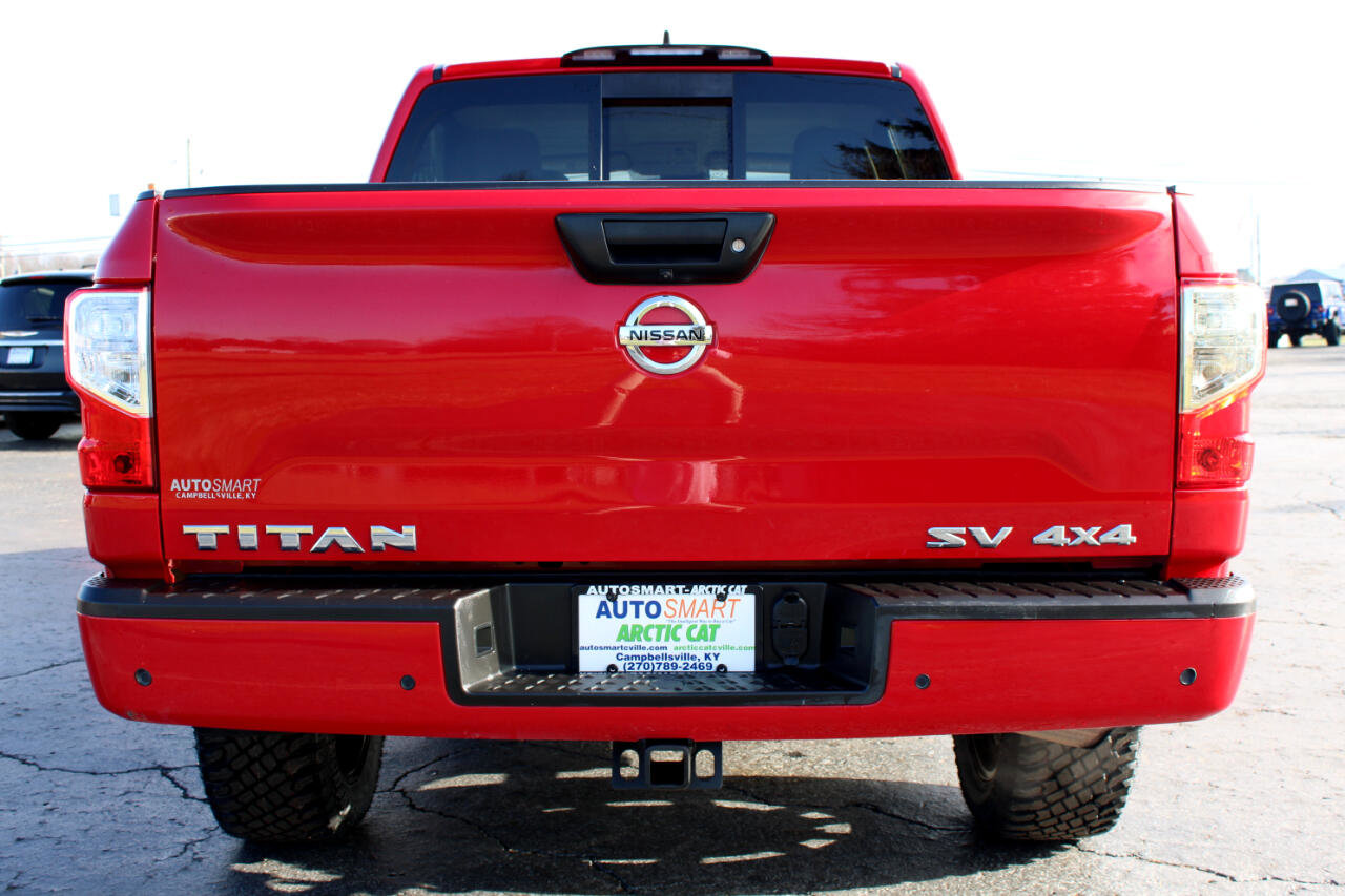 Used 2022 Nissan Titan SV w/ SV Convenience Package image 5