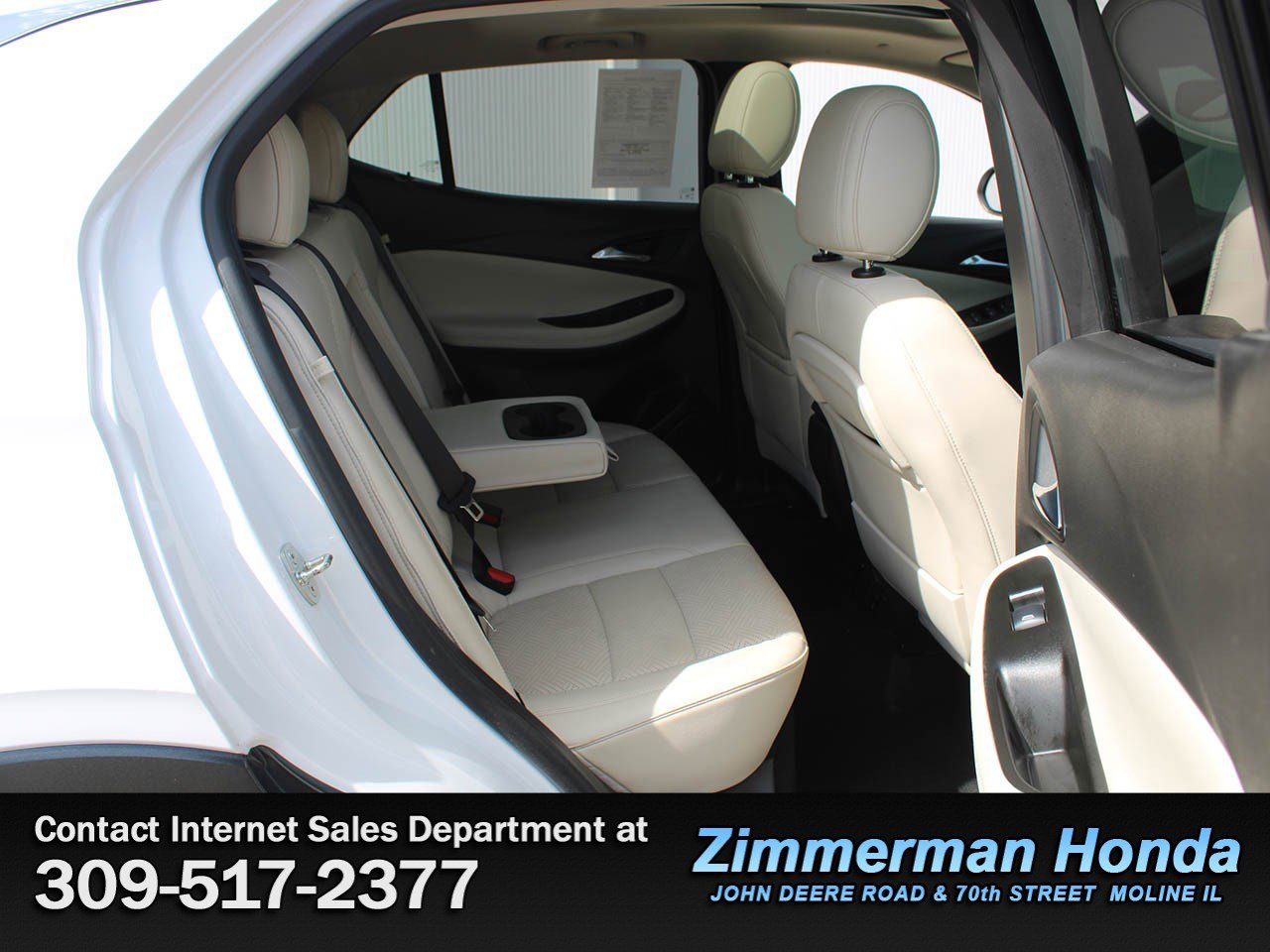 Used 2020 Buick Encore GX Essence w/ Experience Buick Package AWD/4WD image 8
