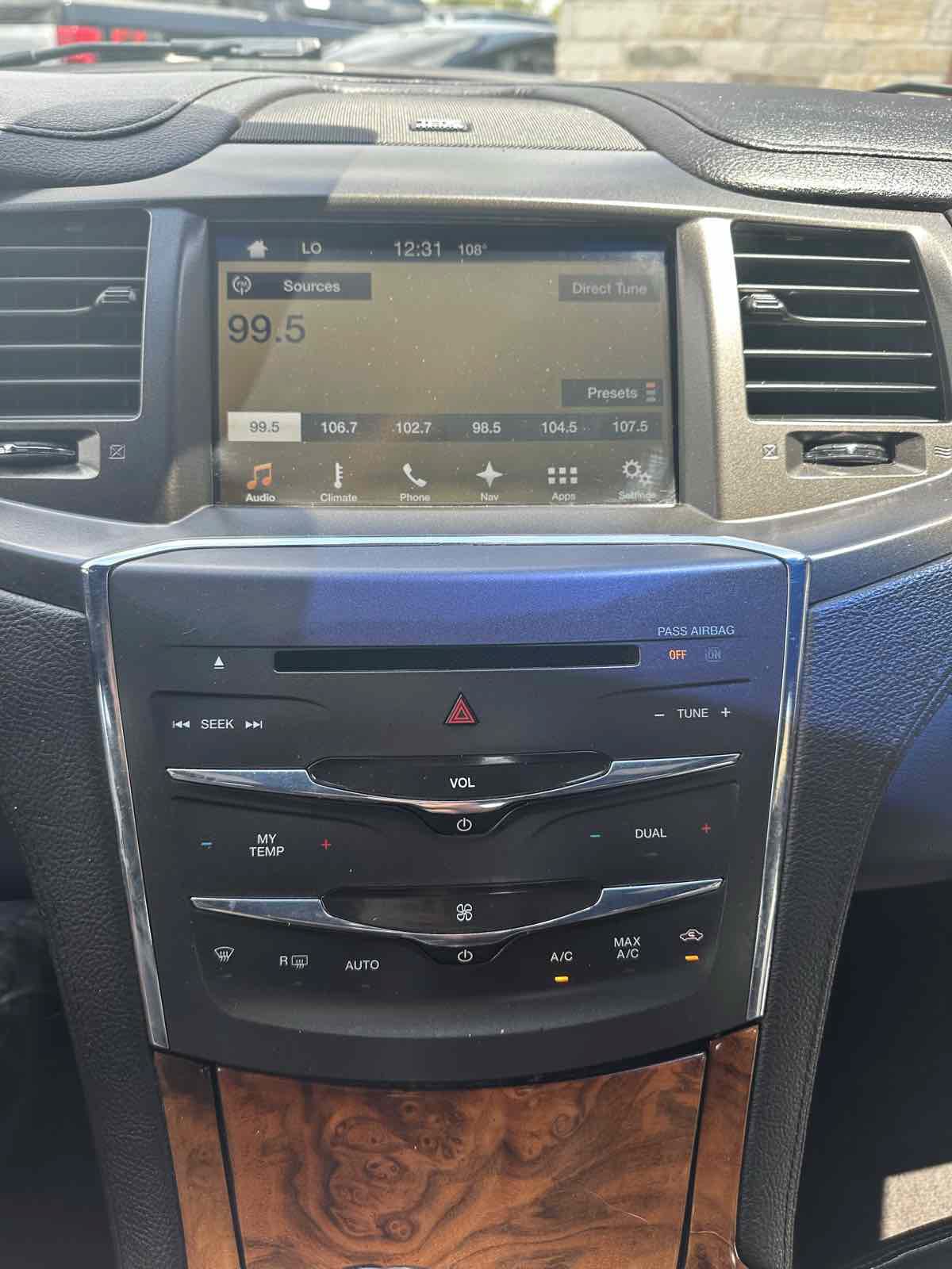 Used 2016 Lincoln MKS AWD w/ Equipment Group 101A image 11