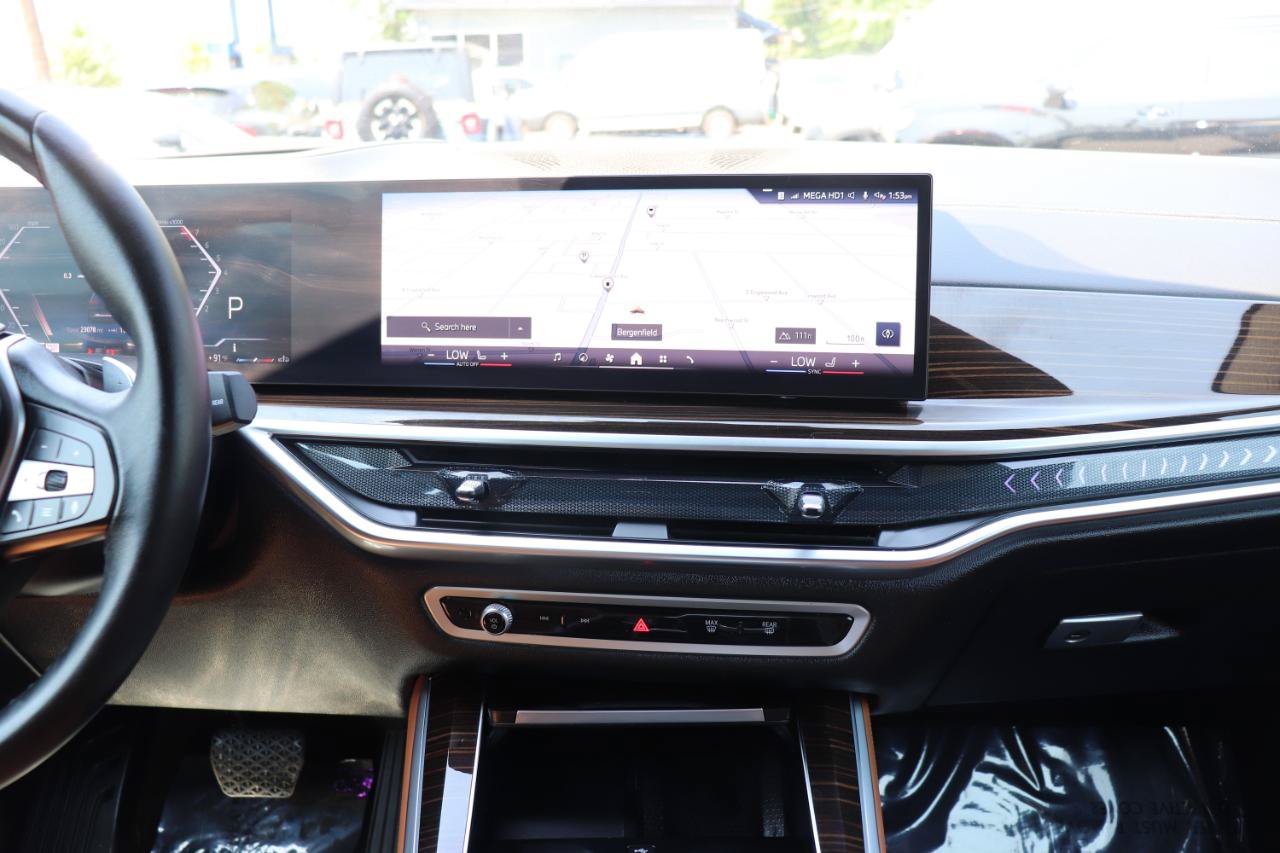 Used 2026 BMW X5 xDrive40i AWD/4WD image 19