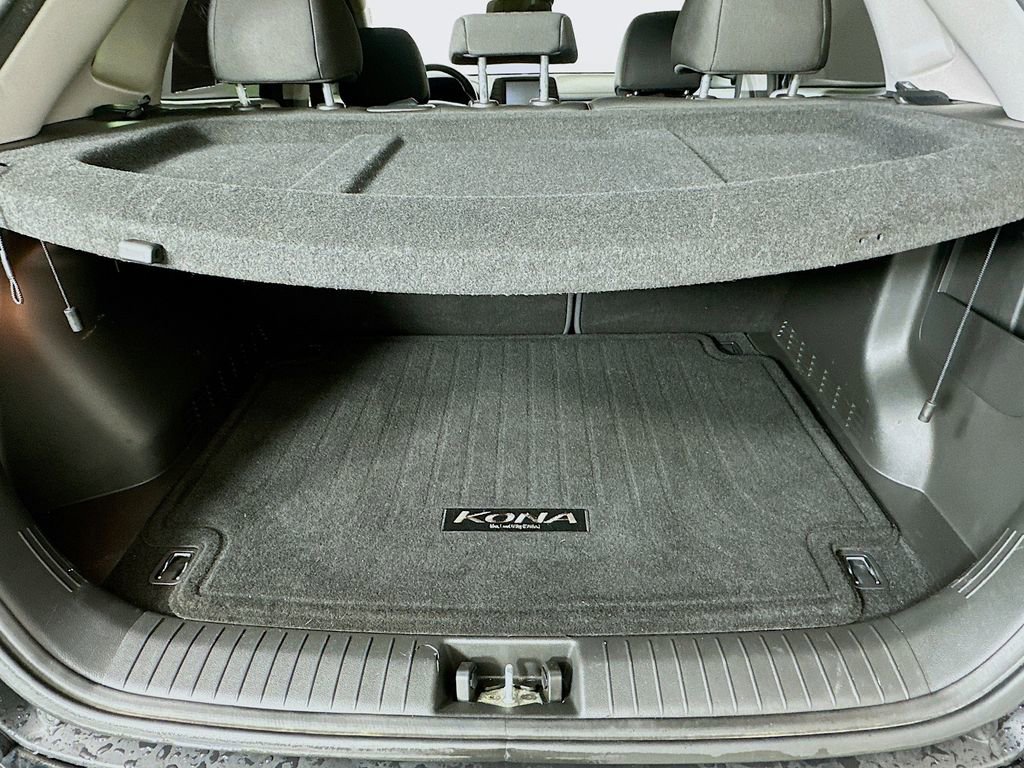 Used 2018 Hyundai Kona SEL w/ SEL Tech Package 02 image 25