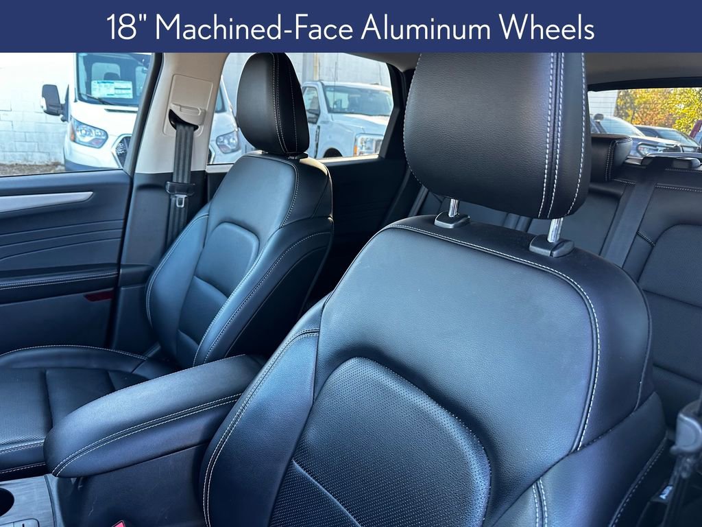 Used 2021 Ford Escape SEL w/ Technology Package image 21