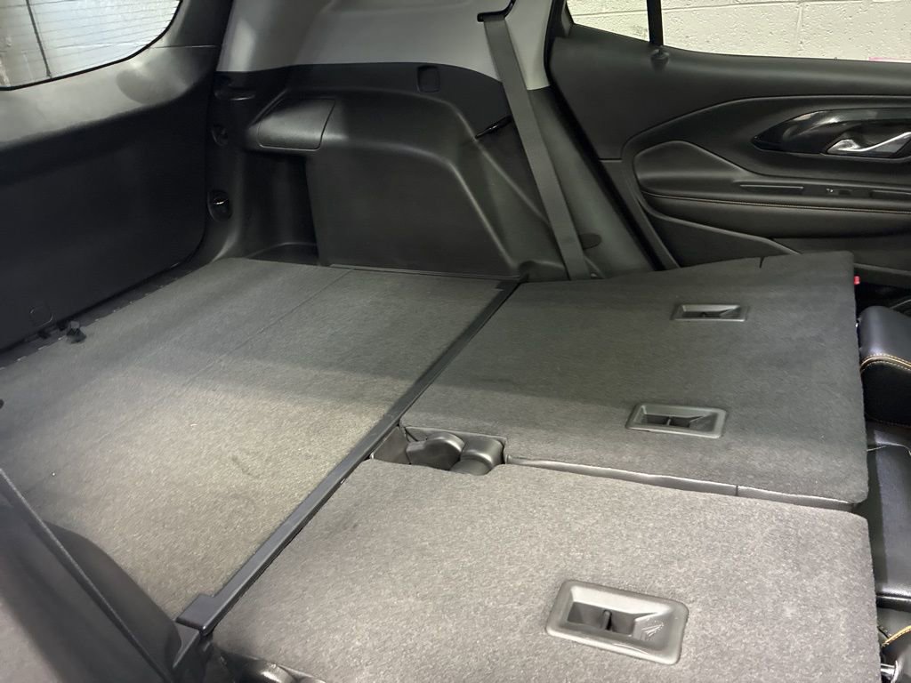 Certified 2023 GMC Terrain AT4 w/ Infotainment Package II image 14