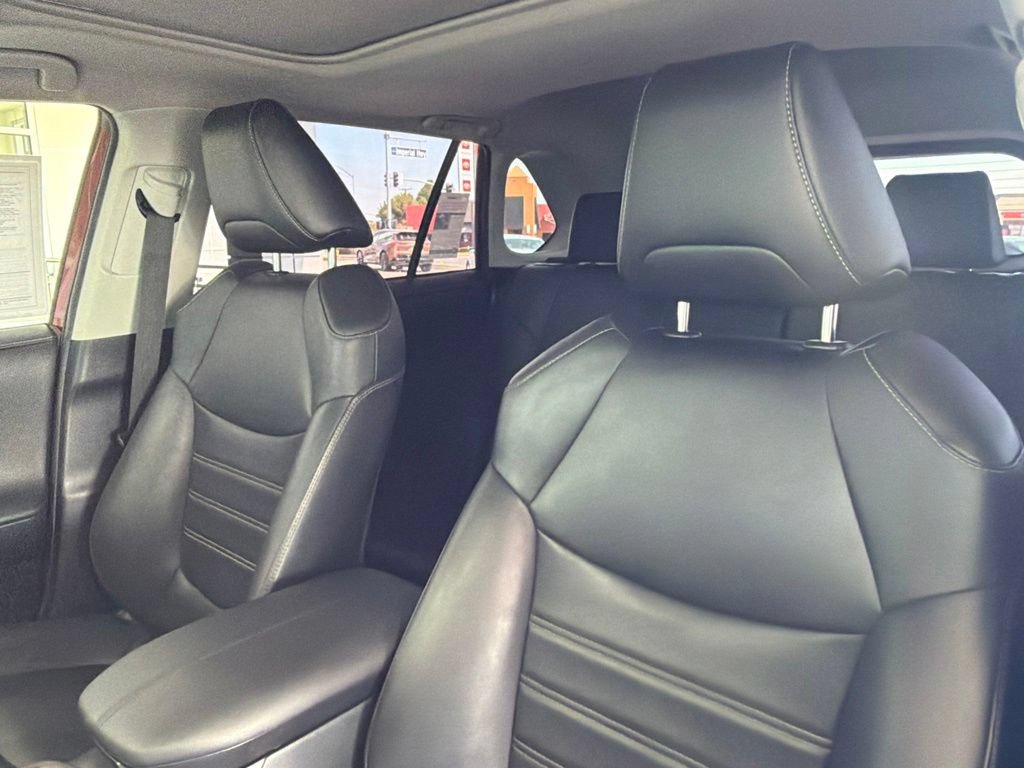Certified 2019 Toyota RAV4 Limited w/ Carpet Mat Package FWD image 22