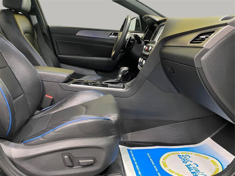 Used 2018 Hyundai Sonata Limited FWD image 12