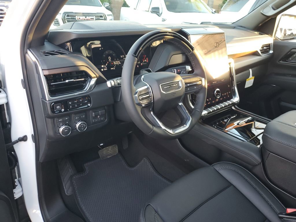 New 2026 GMC Yukon XL Denali w/ Denali Reserve Package image 14