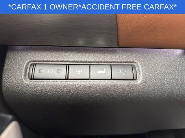 Used 2025 Nissan Pathfinder Platinum image 36