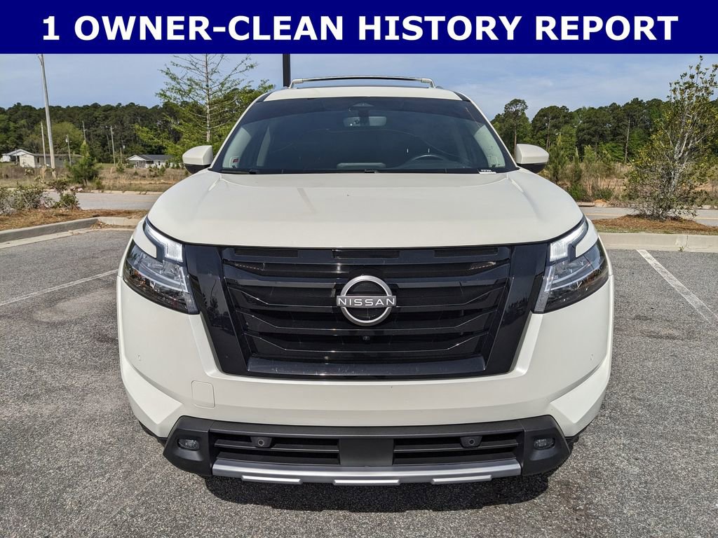 Used 2024 Nissan Pathfinder SL w/ SL Premium Package image 12