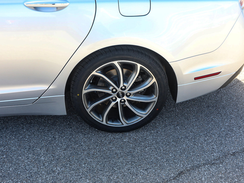 Used 2018 Lincoln MKZ Select w/ Select Plus Package image 10