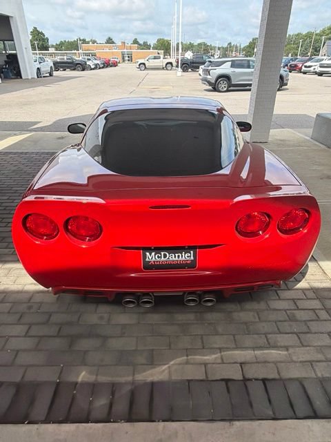 Used 2006 Chevrolet Corvette Coupe RWD image 4