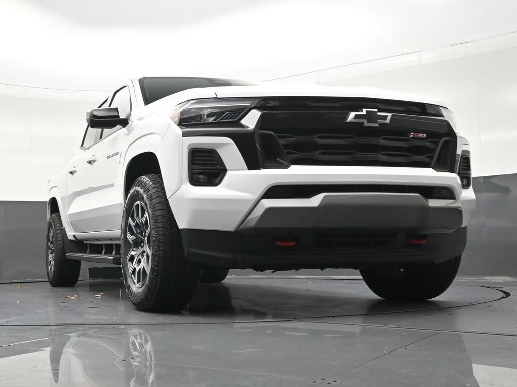 Used 2026 Chevrolet Colorado Z71 w/ Z71 Convenience Package 2 AWD/4WD image 31