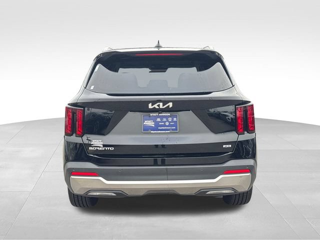Certified 2026 Kia Sorento EX AWD/4WD image 4