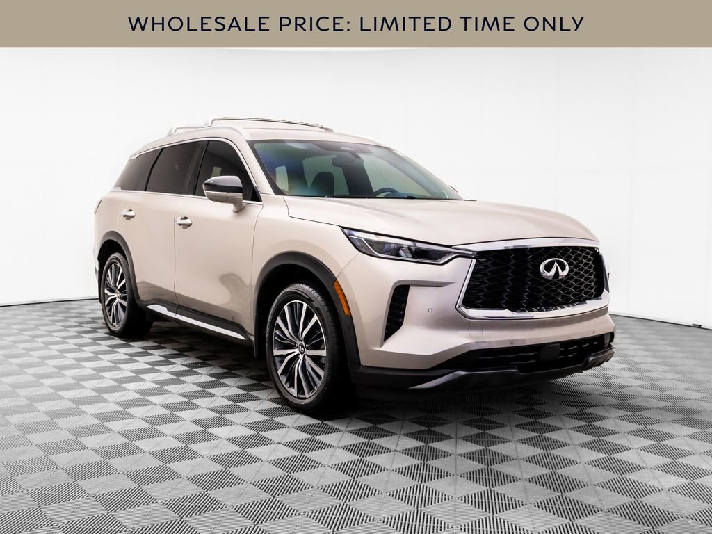 Used 2023 INFINITI QX60 Sensory w/ Vision Package AWD/4WD image 7