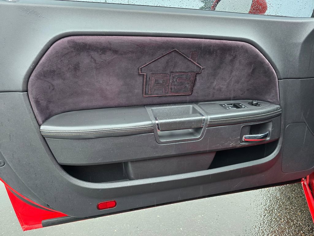 Used 2009 Dodge Challenger SRT8 image 17