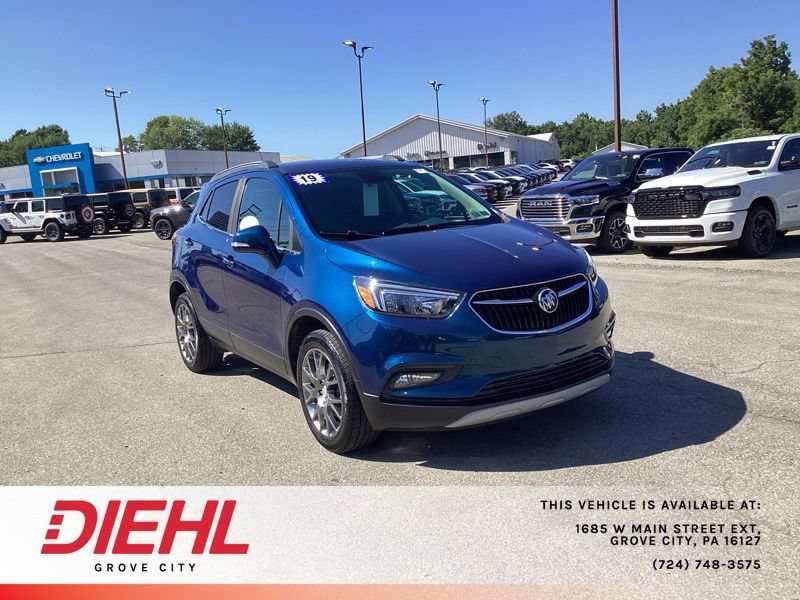 Used 2019 Buick Encore Sport Touring w/ Safety Package AWD/4WD image 1