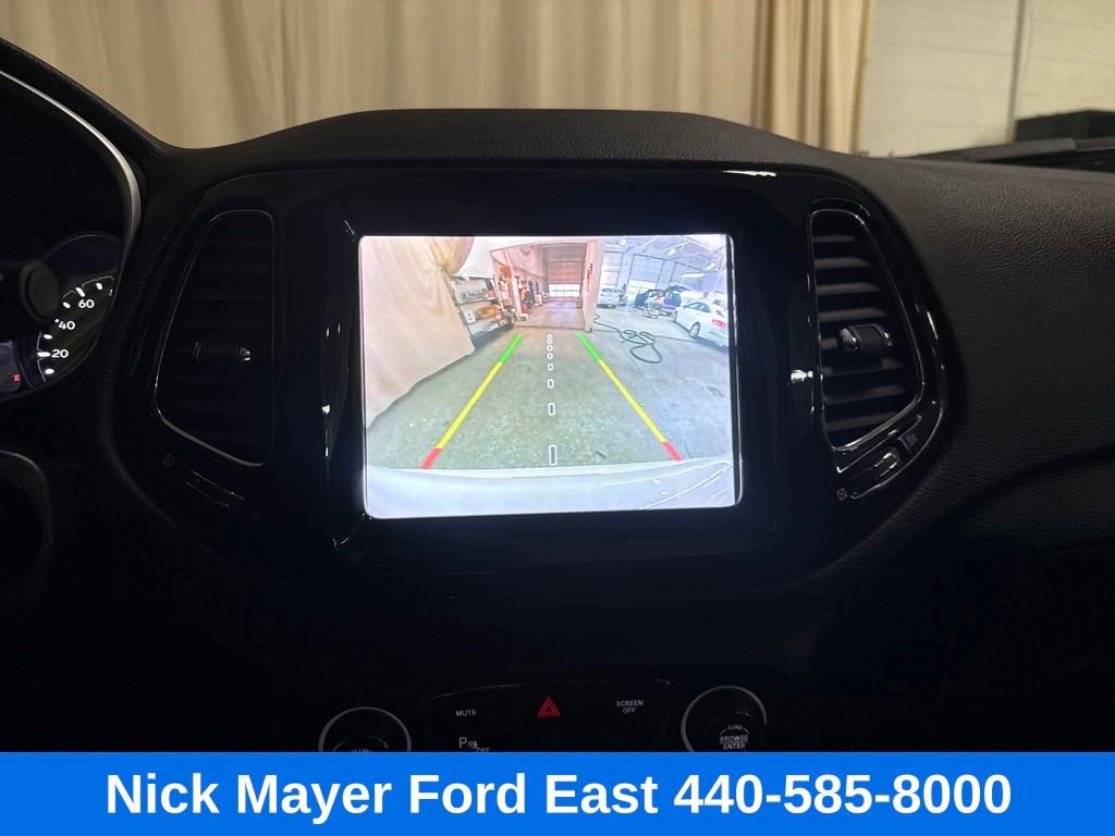 Used 2020 Jeep Compass Limited w/ Safety & Security Group image 17