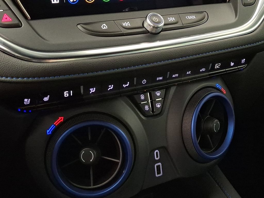 Used 2023 Chevrolet Blazer RS w/ Driver Confidence II Package FWD image 17