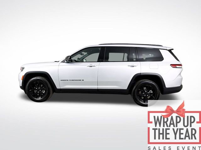 Used 2024 Jeep Grand Cherokee L Laredo image 4