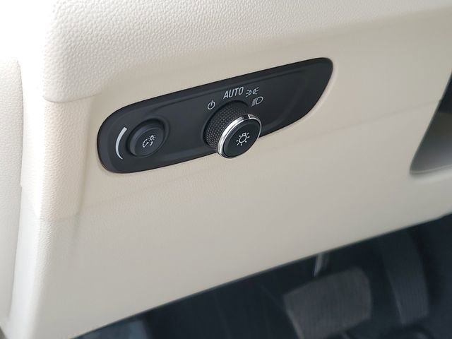 Used 2023 Buick Envision Preferred AWD/4WD image 8