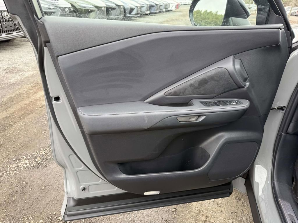 Used 2024 Lexus TX 500h AWD w/ Technology Package image 13