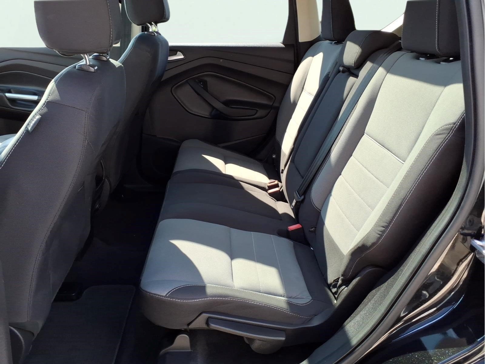 Used 2015 Ford Escape SE AWD/4WD image 10