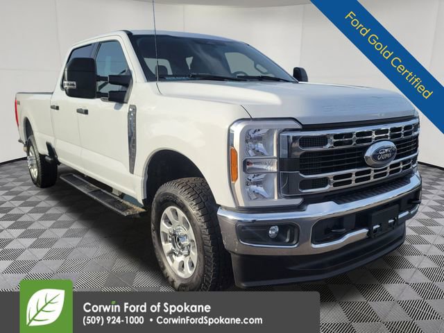 Used 2024 Ford F350 XLT image 1