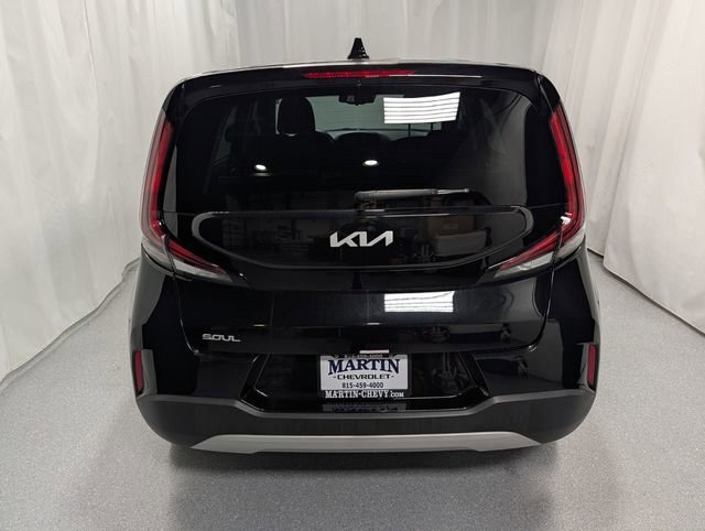 Used 2024 Kia Soul S FWD image 4
