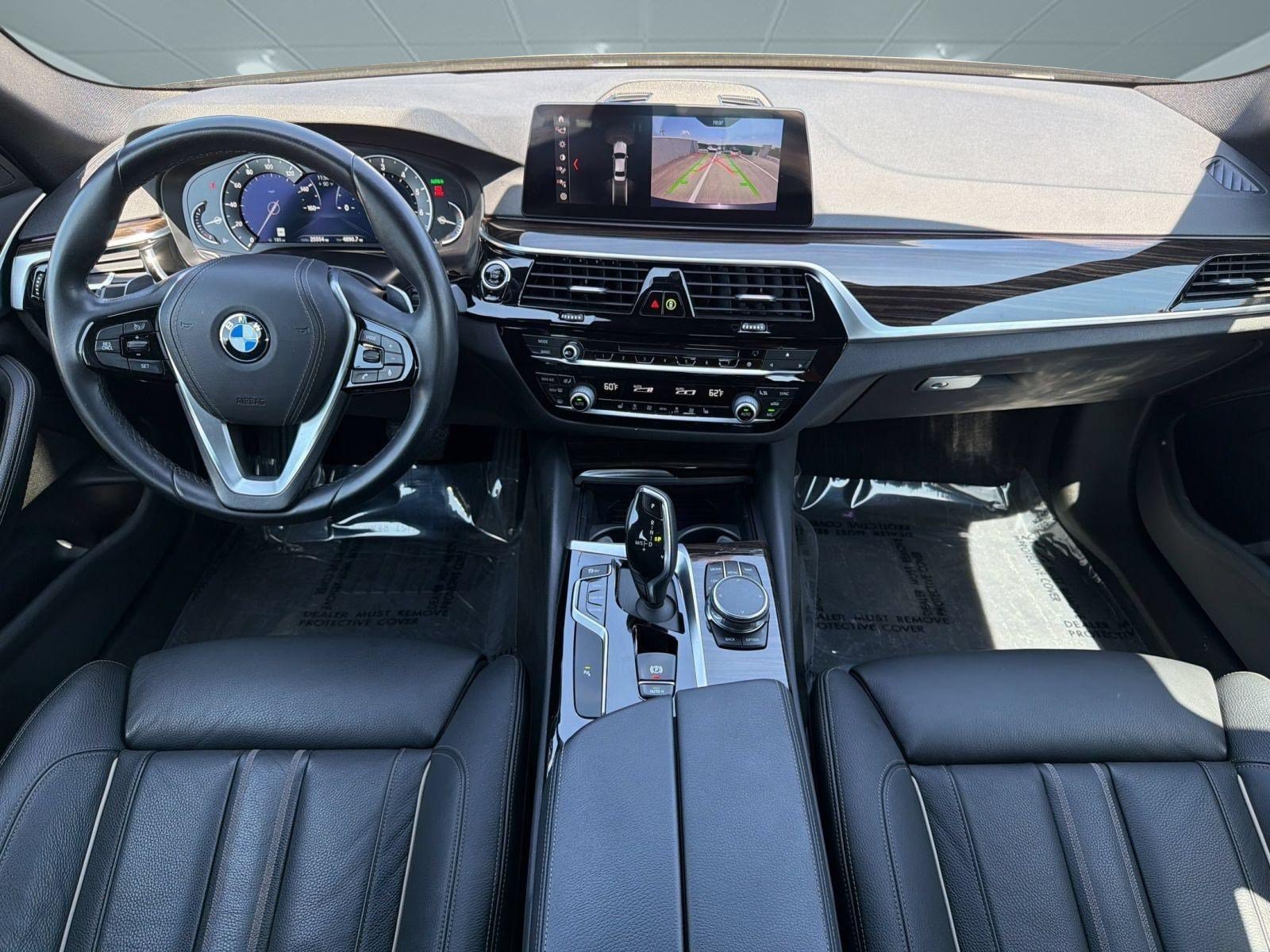 Used 2019 BMW 530i w/ Convenience Package RWD image 15