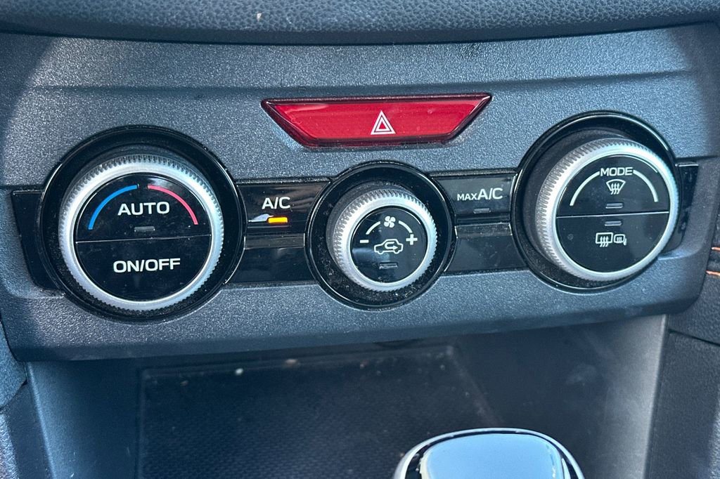 Used 2023 Subaru Crosstrek 2.0i Premium image 19