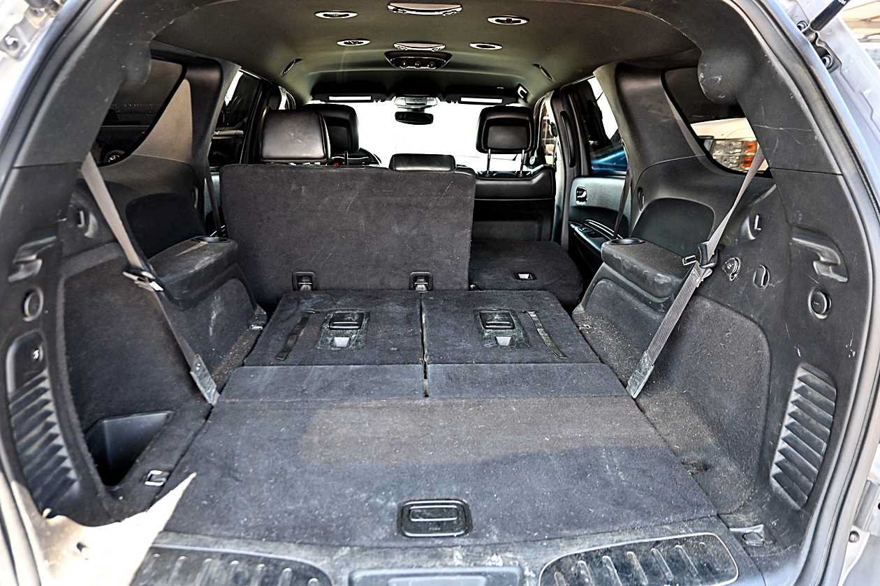 Used 2019 Dodge Durango R/T RWD image 9