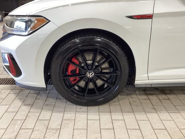 Used 2024 Volkswagen Jetta GLI 40th Anniversary Edition image 17