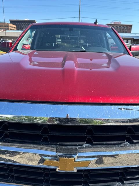 Used 2018 Chevrolet Silverado 1500 LT w/ All Star Edition AWD/4WD image 2