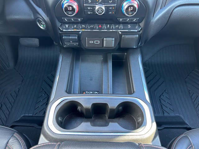 Used 2022 GMC Sierra 3500 AT4 w/ AT4 Preferred Package AWD/4WD image 20